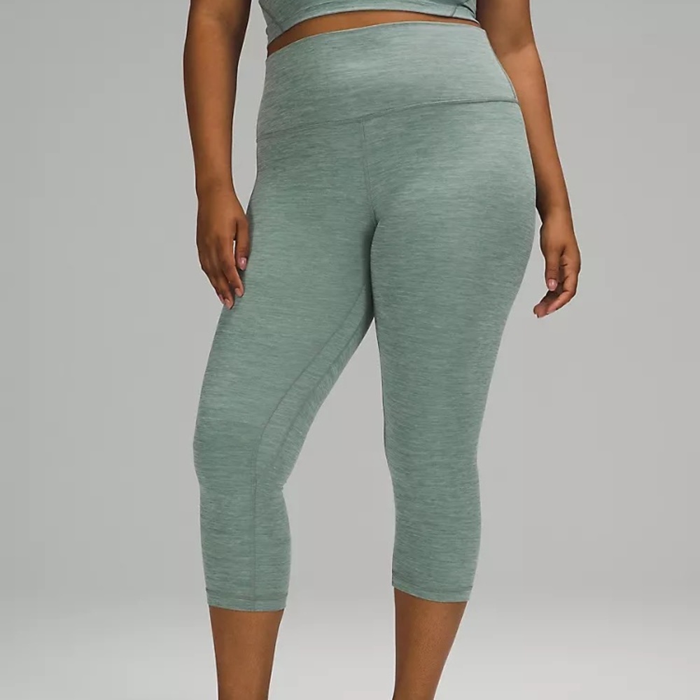 Lululemon Align™ High-Rise Crop 21" size 4. Heathered Highwater Teal